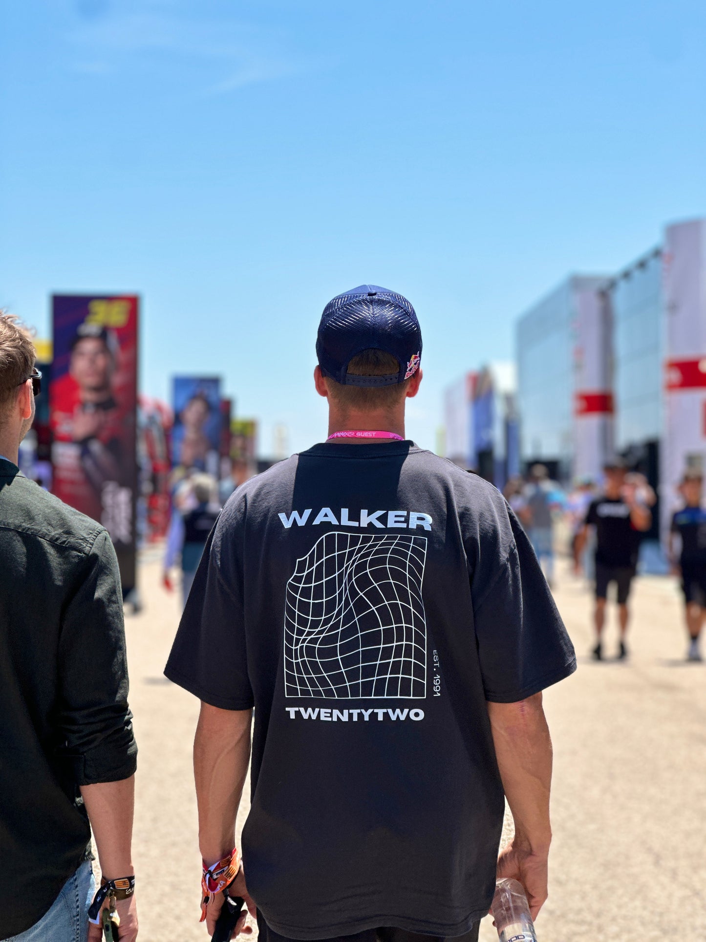 Walker EST. 1991 Premium Heavy Tee